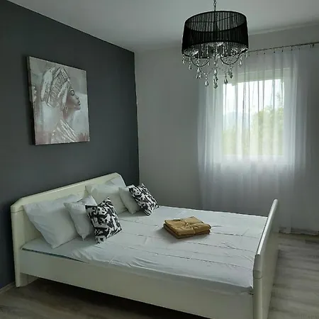 Vikendica Gaj Case de vacanță