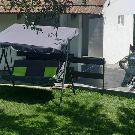 Vikendica Gaj Case de vacanță