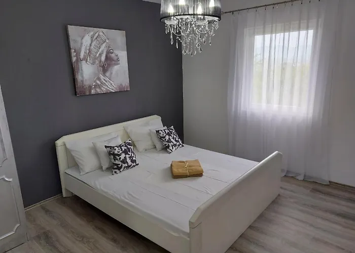 Vikendica Gaj Ferienhaus *